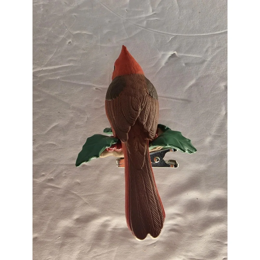 Hallmark Keepsake 1996 Regal Cardinal Clip-On Ornament QX6204 w/ Original Box